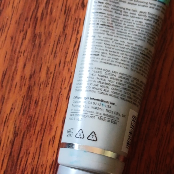 💟Papaya Facial Scrub - Picture 5 of 8